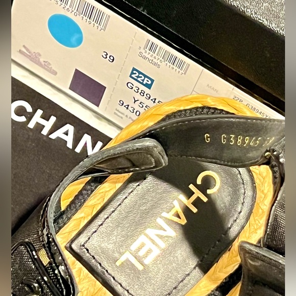 LOGO CHANEL Dad Sandals 22P Black Raffia Mesh Leather Shoes CC Logo Flats Size39 - Picture 9 of 16